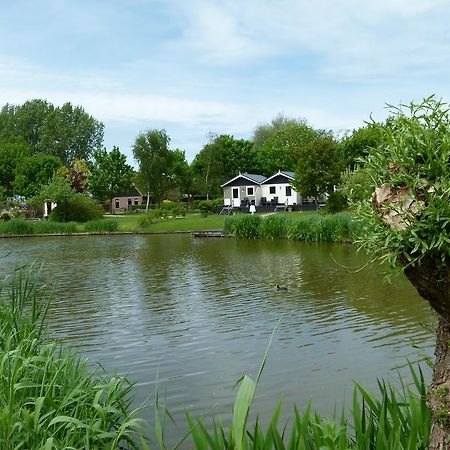 Campingpark De Bongerd Villa Tuitjenhorn Esterno foto